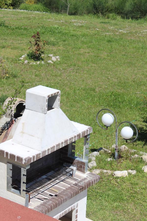 Petra Villa Afytos Buitenkant foto