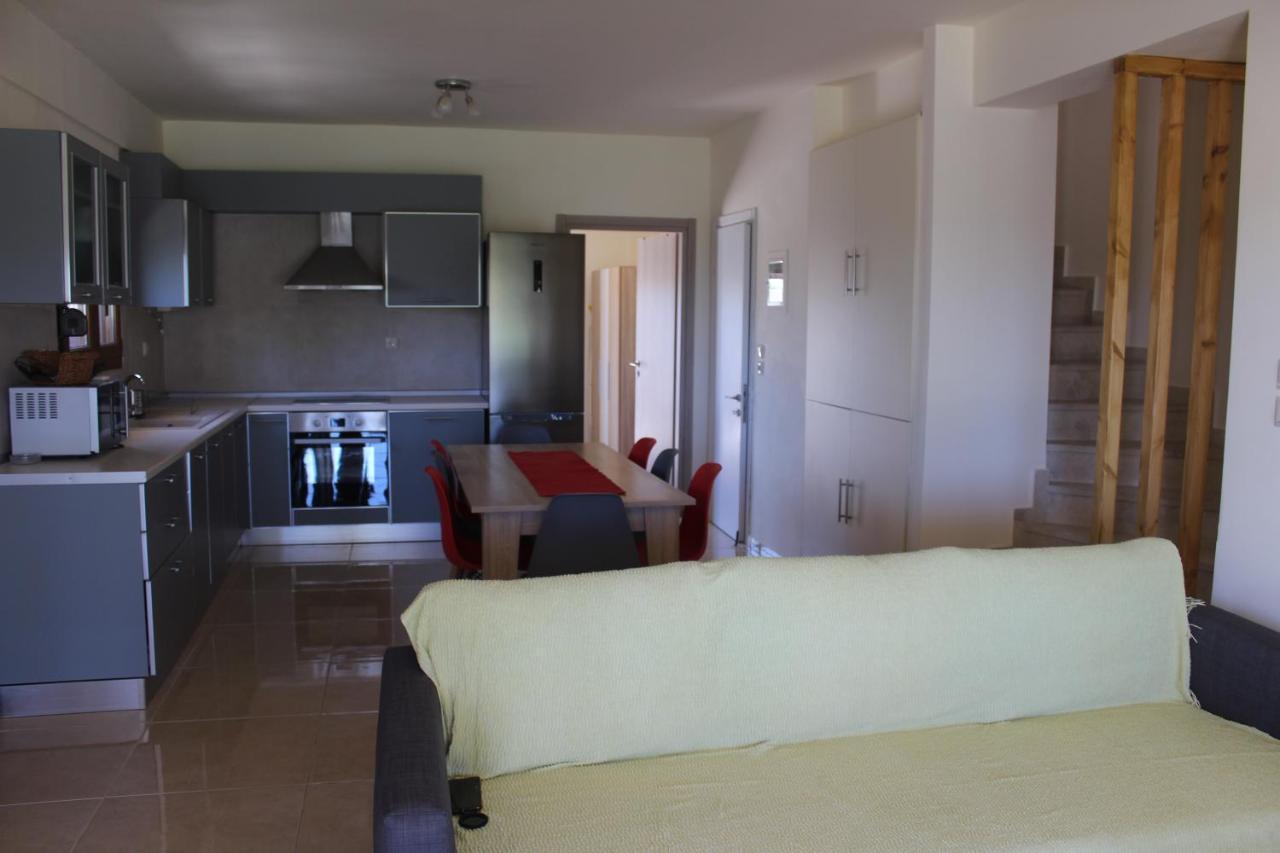 Petra Villa Afytos Buitenkant foto