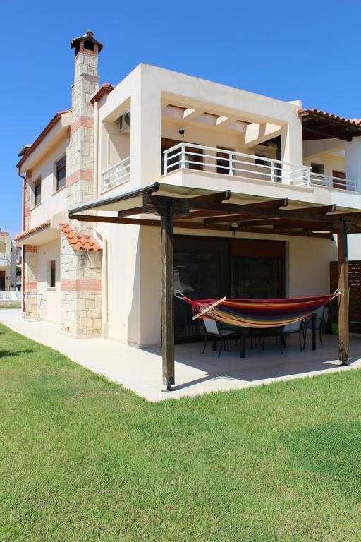 Petra Villa Afytos Buitenkant foto