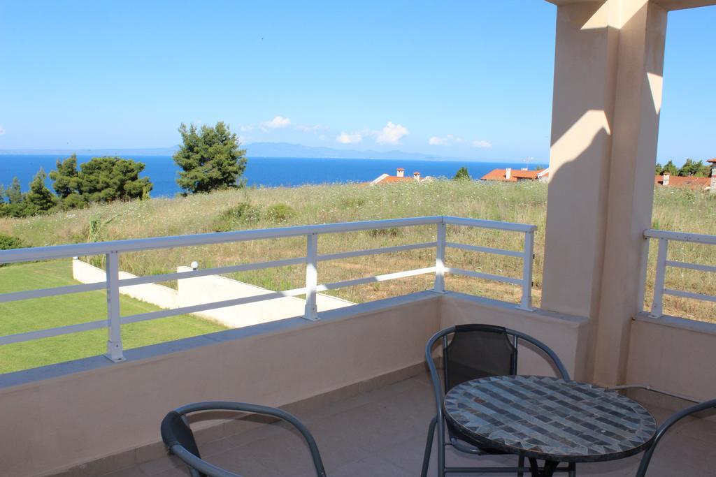 Petra Villa Afytos Buitenkant foto